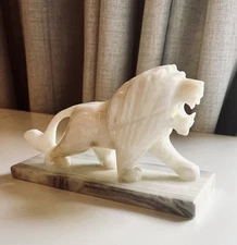 Vintage Onyx Lion Statue Sculpture Hand Carving Home Office Decor