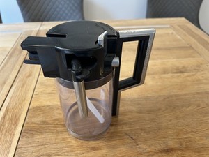 Delonghi Kaffeevollautomat Perfecta ESAM 5500 Milchkaraffe Ersatzteile