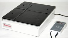 THERMO SCIENTIFIC MAXQ 2000 CO2 PLUS DIGITAL SHAKER, MODEL 88881101, STICKY MAT