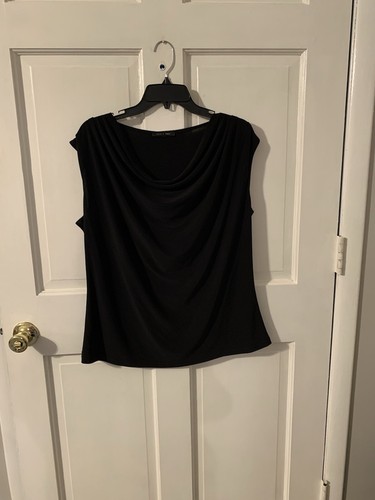 jennie and marlis Black Blouse Size Large  - Foto 2 di 5