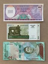 3 Pcs Banknote Lot. Currency Set. Paper Money Madagascar Suriname Venezuela