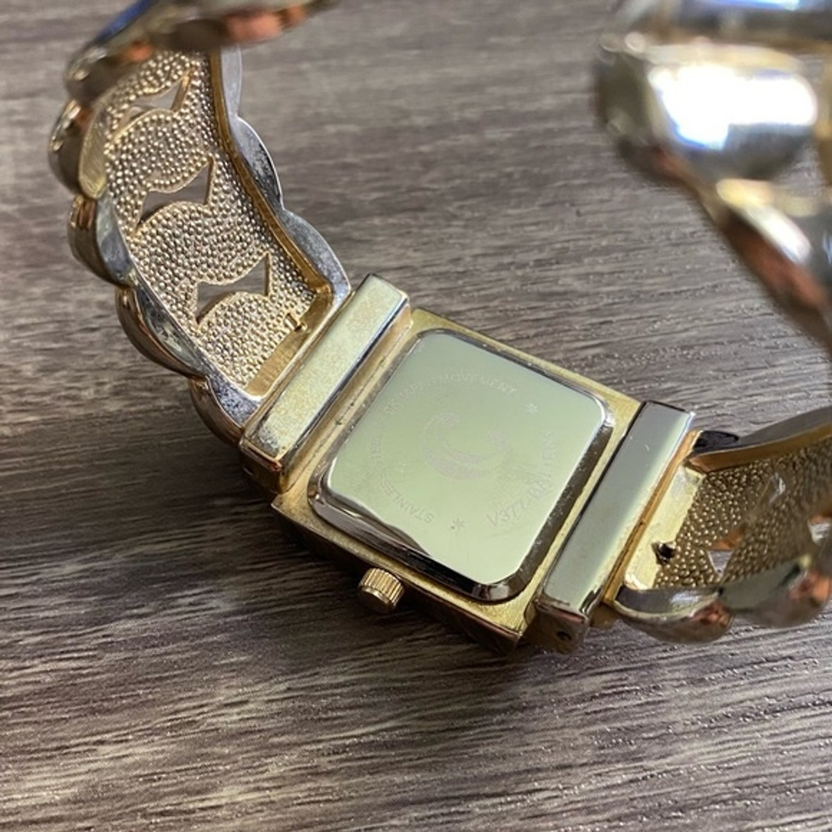 ✔Charming Charlie Wide Bracelet Watch Charming Charlie women main image 3