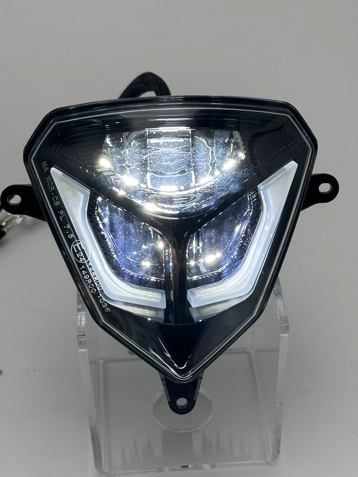 Faro LED aprobado E24 DRL luz de cruce y carretera para Beta RR 125 250 300 Foto 4 de 4