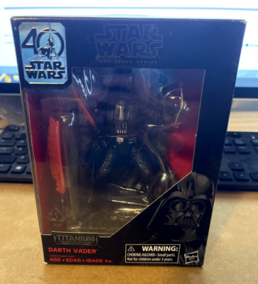 STAR WARS Black Series Darth Vader #01 40th Titanium Series SEALED 3.75 Inch