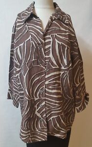 East 5th Brown Animal Print Shirt Size 1X Blouse Button Down Cuff Sleeve