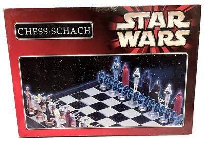 Star Wars 1999 Collectible 3-D Chess SCHACH Set Complete RARE