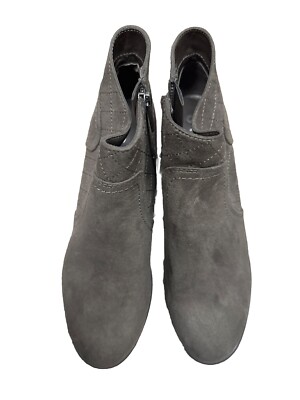 Unisa Solid Brown Zip up Closed toe Size ankle booties leather