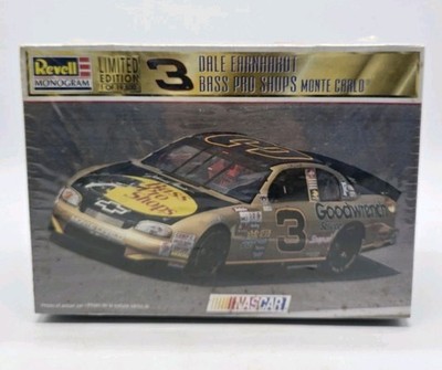 Revell Monogram DALE EARNHARDT Bass Pro Monte Carlo LTD ED 1/24 NASCAR Model NOS