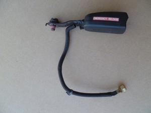 1989 - 1991 OEM  Honda CRX HF SI Front Right  Seat Belt Buckle Receptacle 89-91