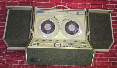 #ad VINTAGE Sears Silvertone Reel To Reel Portable Recorder Turns On amp; Spins $149.99