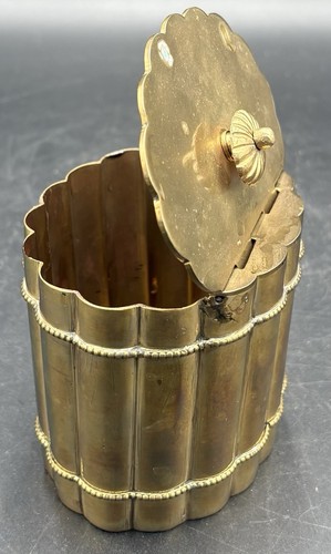 Vtg Regency Style Ribbed Brass Bamboo Oval Trinket Box By Mottahedeh India - Picture 2 of 5