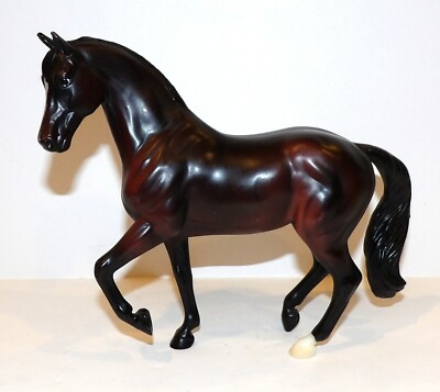 GORGEOUS VINTAGE REEVES BREYER HORSE FIGURINE