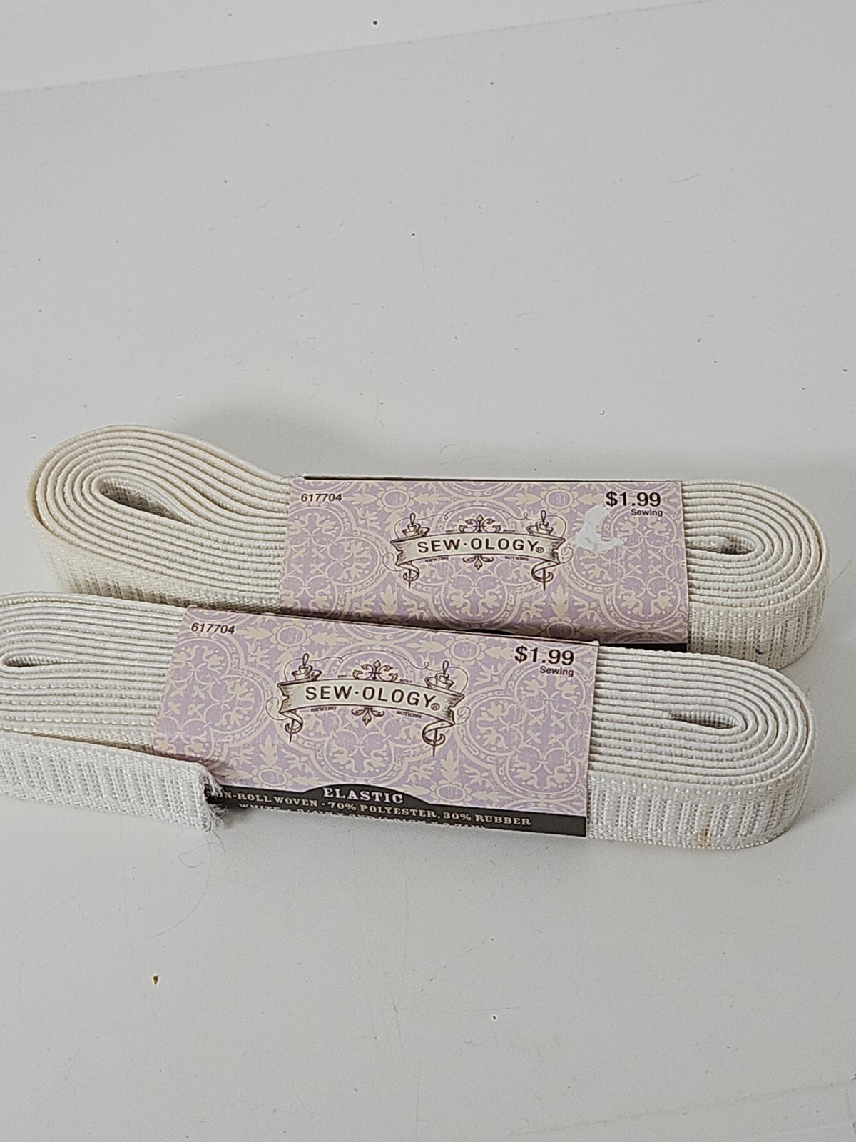 NIP Sewology White Elastic Non  Roll Woven 70 % Polyester 30% Rubber 1.4-1.7 ft