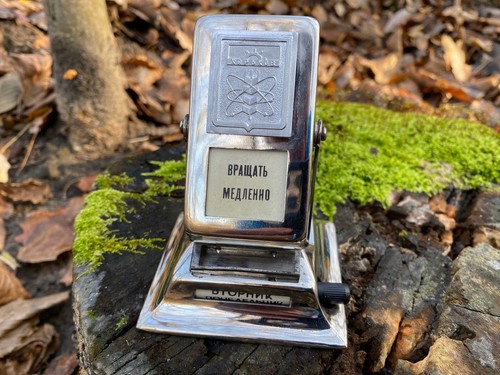 VINTAGE SOVIET USSR Metal DESK PERPETUAL CALENDAR Kharkov - Picture 8 of 9