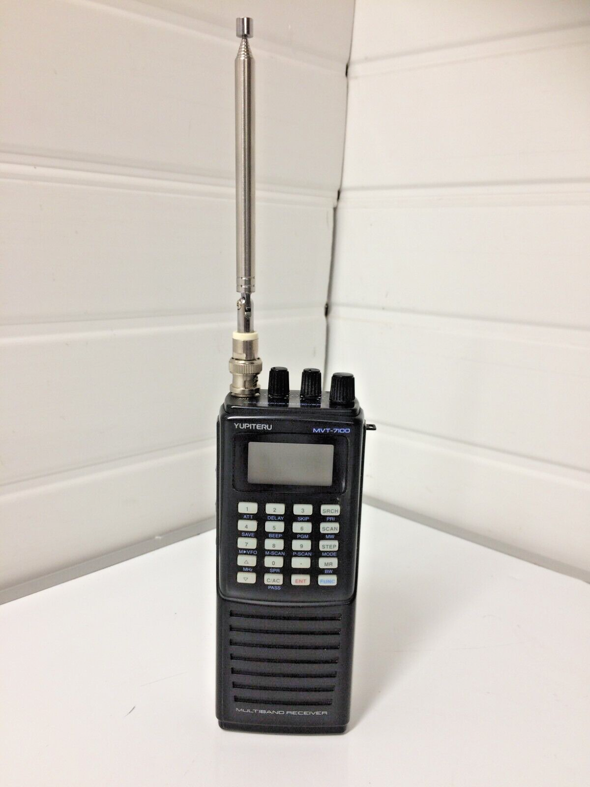 YUPITERU MVT7100 Radio Scanner Receiver. Air. Ham. Marine Nice