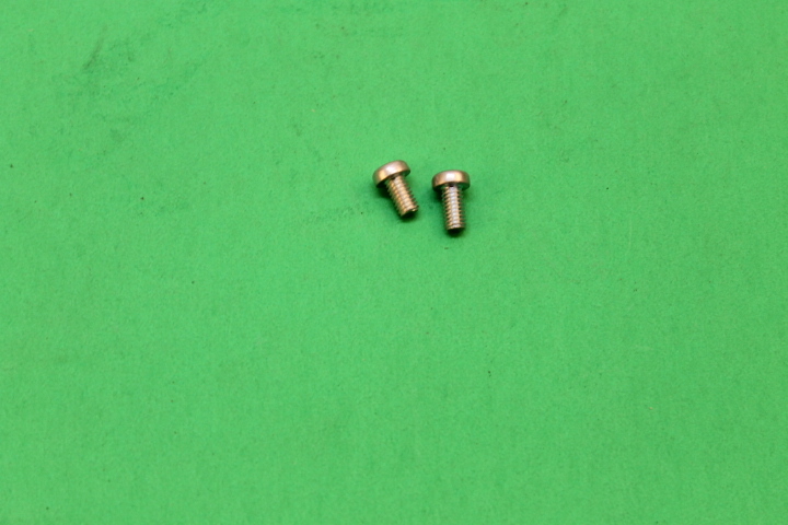 NOS KAWASAKI 1988 EN450 -A4 IGNITION SWITCH PAN HEAD SCREW QTY 2