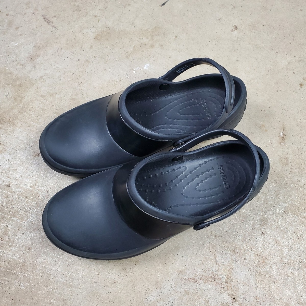 Crocs Mercy Clogs Women's Black Slip Resistant Work 10876 Nursing Work  Shoes