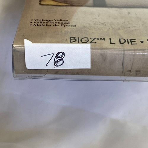 Sizzix Bigz Die Tim Holtz Alteraciones Vintage Vaslise #657219 Retirado - Imagen 6 de 6