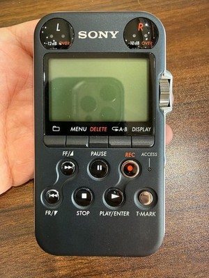 Sony PCM-M10 Black Portable 96 kHz/24-bit Digital Audio Linear PCM Recorder