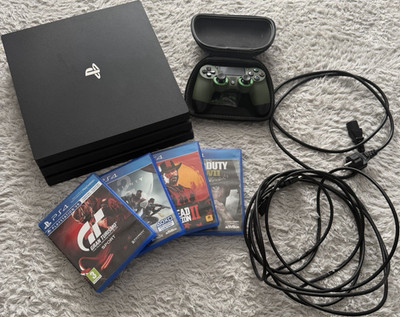 PlayStation 4 Pro Konsole 1TB Schwarz 4K PAL mit Controller & Kabeln