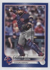 2022 Topps Series 2 Retail Royal Blue Sandy Leon #353 0r98