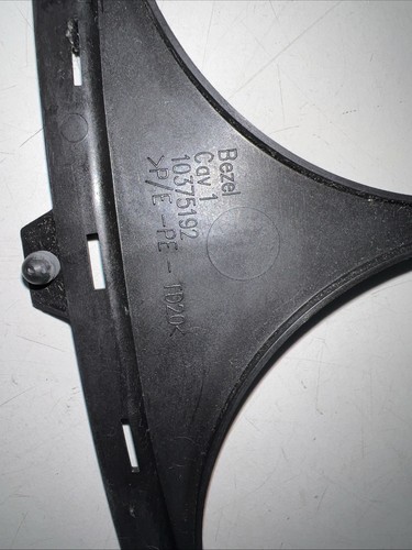 2007 GMC Chevy Suburban Dash Panel Speedometer Cluster Bezel #209 - Bild 9 von 9