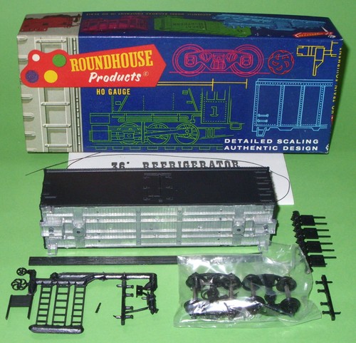 Round House HO / 3160 unbeschrifteter Oldtimer Kühlwagen / ungebauter Bausatz | Zustand: Used