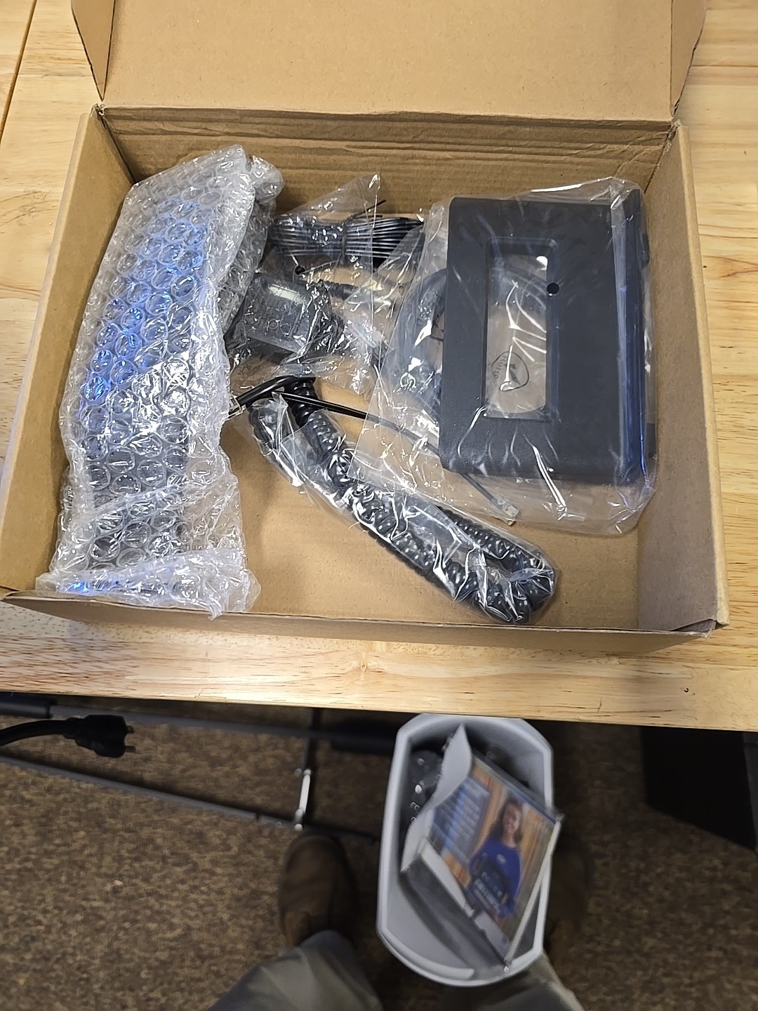 Grandstream GRP2602P 2-Line 4-SIP Accounts IP Phone.