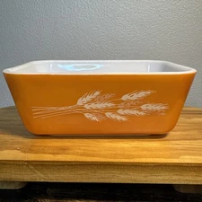 Vintage PYREX Autumn Harvest Wheat Refrigerator Dish (NO LID) Orange