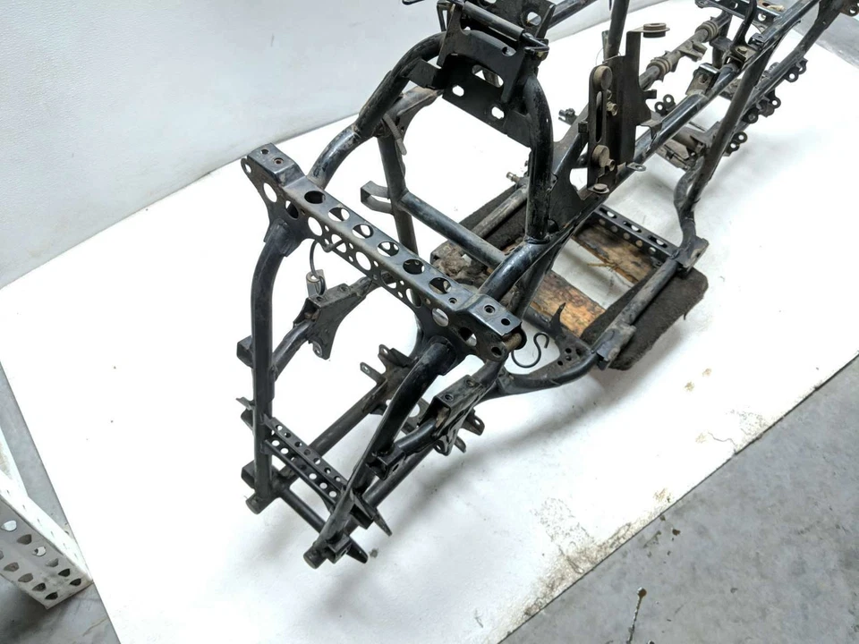 16 chasis de cuadro principal Kawasaki KVF750 Brute Force 750 CLN RECTO Foto 2 de 4