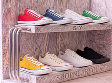 Classic Women's CONVERSE Chuck Taylor All Star Low Sneaker Canvas Upper