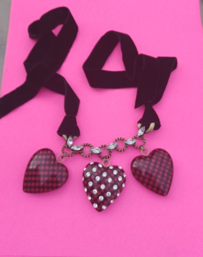 Vintage Betsey Johnson Large checked lucite hearts velvet ribbon necklace