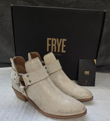 Frye Woman s Ray Harness Back Zip Boots Size 6 New