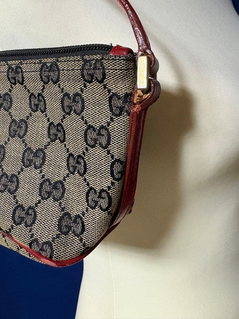 Authentic GUCCI GG Pattern Pouch Beige Black - image 2