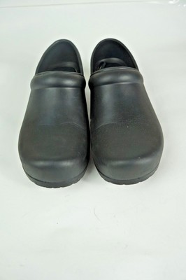anywear guardian angel clog