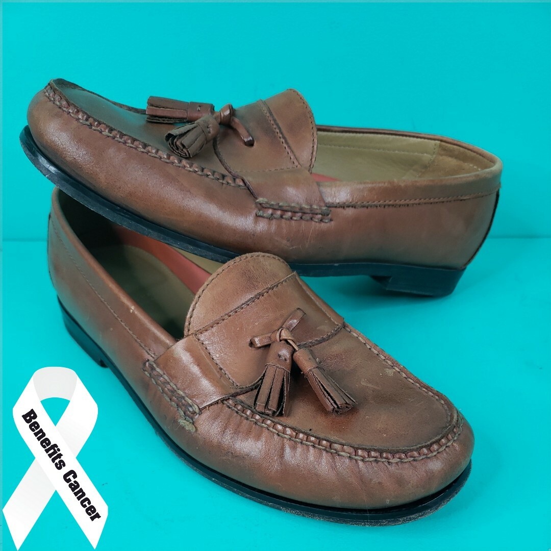 Cole Haan Men display picture 1