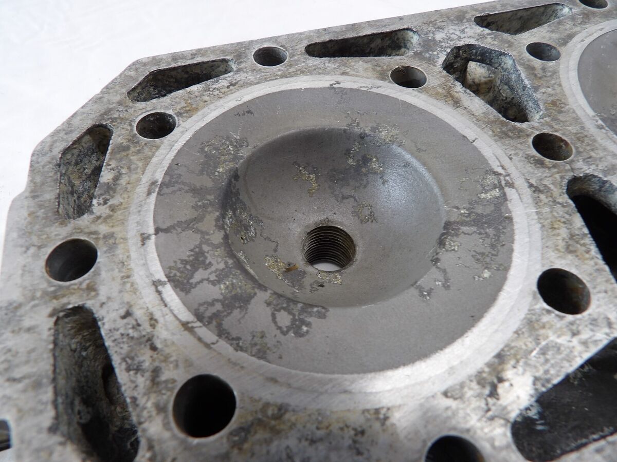 Kawasaki Jet Ski JS 550 Cylinder Head Js550 JETSKI for sale Kawasaki Jet Ski JS 550 Cylinder Head Js550 JETSKI for sale
