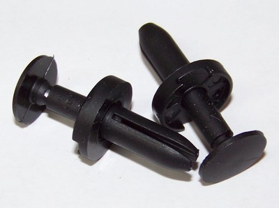 15 Qty-Chrysler Push Type Retainer(20966)
