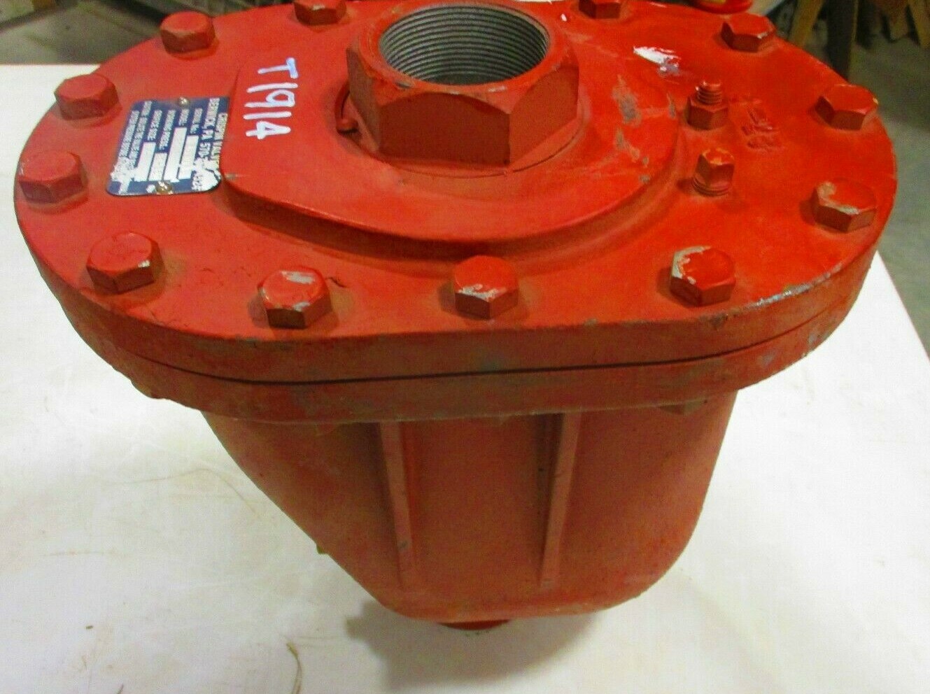 CRISPIN UL20.1 2" NPT 20150psi Combination Universal Air Release Valve