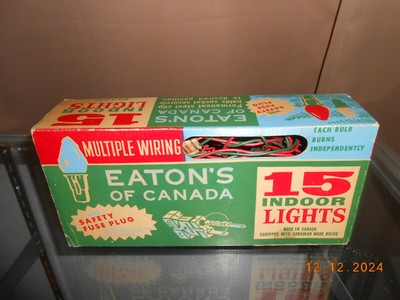 Vintage 1940's - 50's Eaton's Canada Christmas 15 Indoor Lights Set NOS