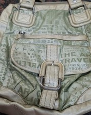 The Wayfarer Women's Tote Shoulder Bag Beige Green Travel Prin