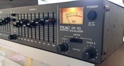 Vintage TEAC GE-20 Graphic Equalizer. 2CH, 10-Band. Made in Japan