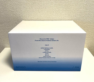 BTS RM ARTIST-MADE 風鈴 Indigo フラワーベース 花瓶 BTS RM Indigo 花瓶 Vase フラワーベース - メルカリ