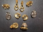 MIXED LOT OF TRIFARI ,(17) GOLDTONE SET,PEARLS,ENAMEL, CLIP-ONS, STICKPINS — photo 2