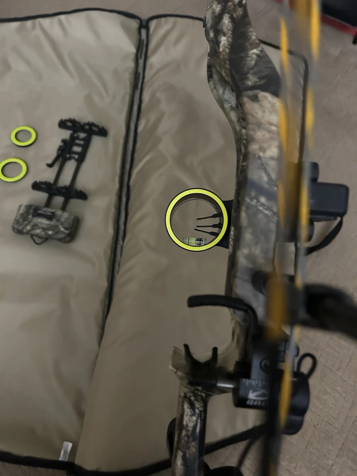 Diamond Deploy SB RAK-Right Hand-65lbs- 26-30.5"- Breakup Country- Case Included - Image 2 of 4