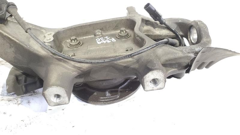 2017 Maserati GHIBLI OEM Front Right Spindle Knuckle with Control Arms RWD