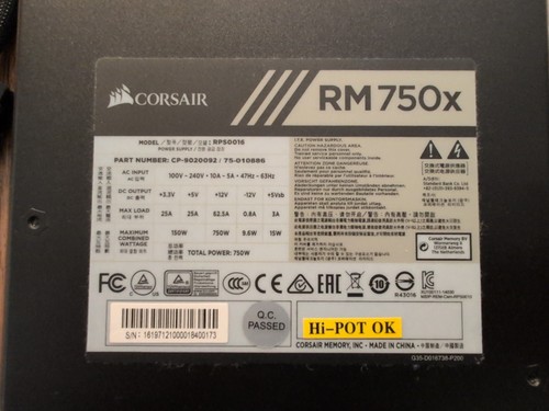CORSAIR RM 750x 750W Modular Desktop Power Supply - Afbeelding 2 van 2