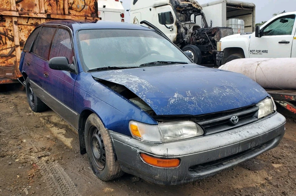 1994 Toyota Corolla универсал 1,8 л 4 цилиндра - запчасти (читайте описание) - Изображение 3 из 4