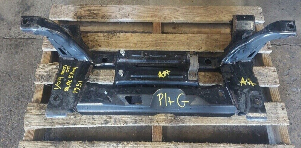 2002-2005 Dodge Neon M/T Front Suspension Crossmember K Member Subframe Cradle