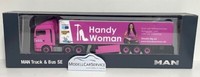 "Herpa Sondermodell 1/87: 954600 Man Tgx Xlx Koffer-Sattelzug \"Handywoman\""